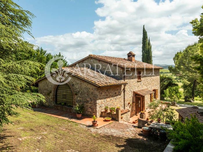 Casa con 6 locali in vendita in Via Uopini, Monteriggioni