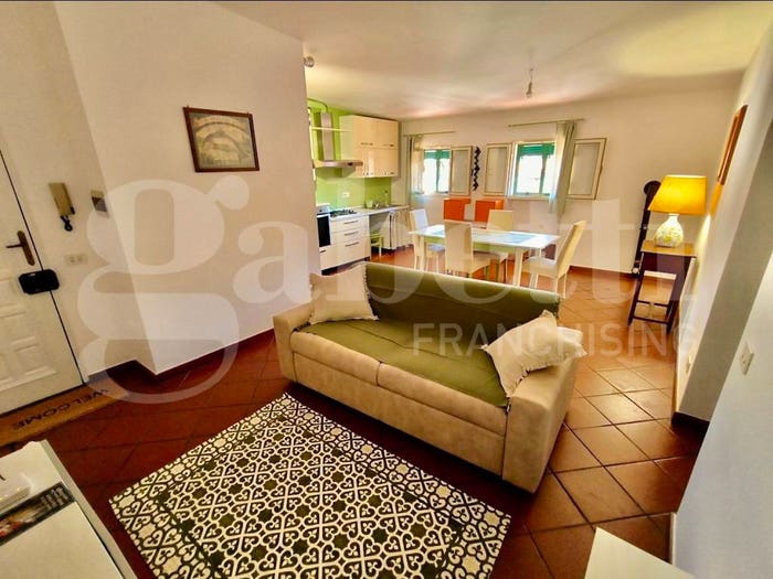 Appartamento trilocale in vendita in Porto Azzurro
