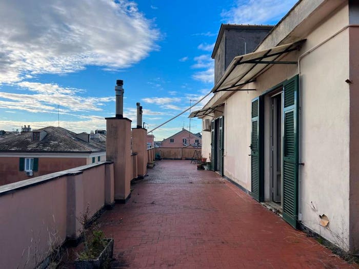 Casa quadrilocale in vendita in Via Gaetano Donizetti, Sestri Ponente, Genova