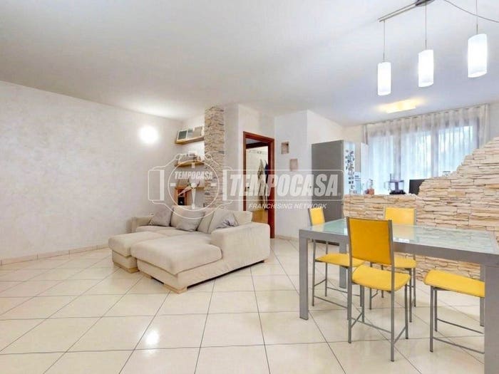 Appartamento quadrilocale in vendita in Via Cà Naccari, Isola Verde Ca' Lino, Chioggia