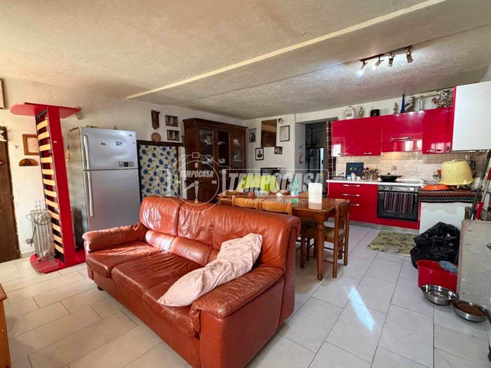 Casa con 6 locali in vendita in Monzone, Pavullo nel Frignano