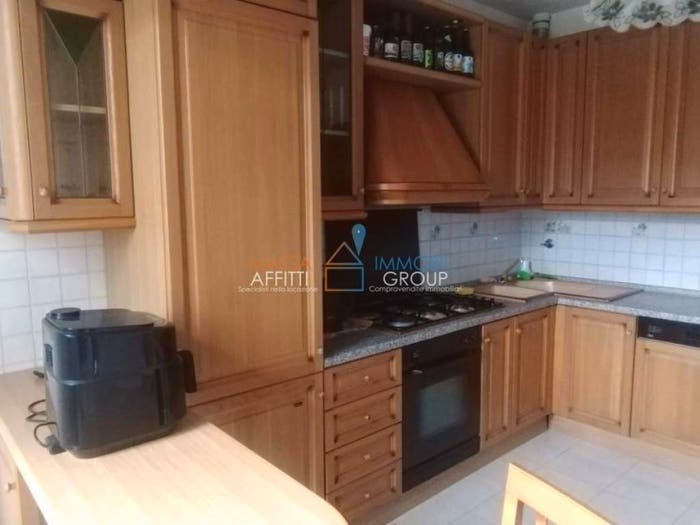 Appartamento con 5 locali in vendita in Via Poggioletto, Centro, Massa