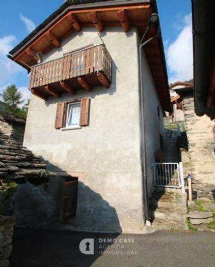 Casa quadrilocale in vendita in Via Starleggia, Campodolcino