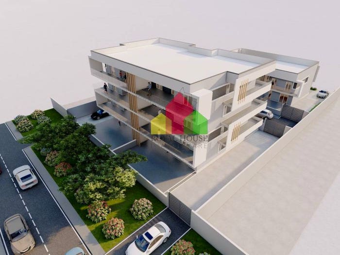 Appartamento quadrilocale in vendita in Via Francesco Saverio Nitti, Parete