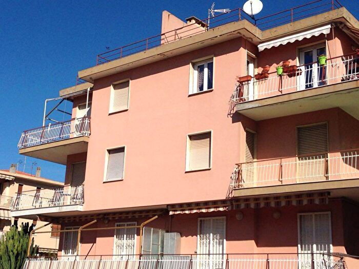 Appartamento bilocale in vendita in Via Gorizia, Centro, Bordighera
