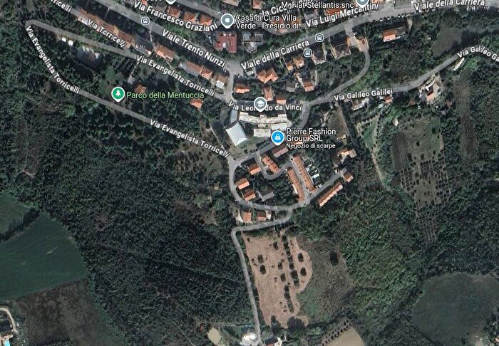 Appartamento con 5 locali in vendita in Via Leonardo da Vinci, Centro, Fermo