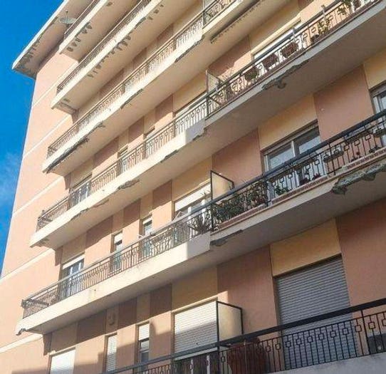 Appartamento quadrilocale in vendita in Via Alfieri, Centro, Barcellona Pozzo di Gotto