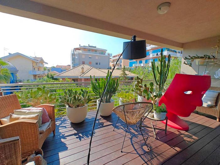 Appartamento quadrilocale in vendita in Via Mafalda di Savoia, Viale Bovio Piazza Duca degli Abruzzi, Pescara