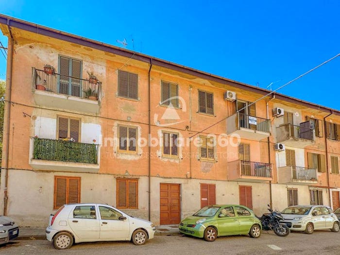 Appartamento bilocale in vendita in Via Raffaele Salerno, Serra Soprana, Cosenza