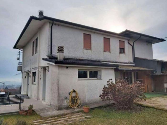 Appartamento trilocale in vendita in Via Torricelle, Fara Vicentino