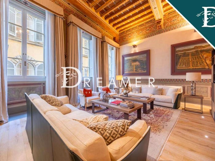 Appartamento con 6 locali in vendita in Lungarno Guicciardini, Santo Spirito, Firenze