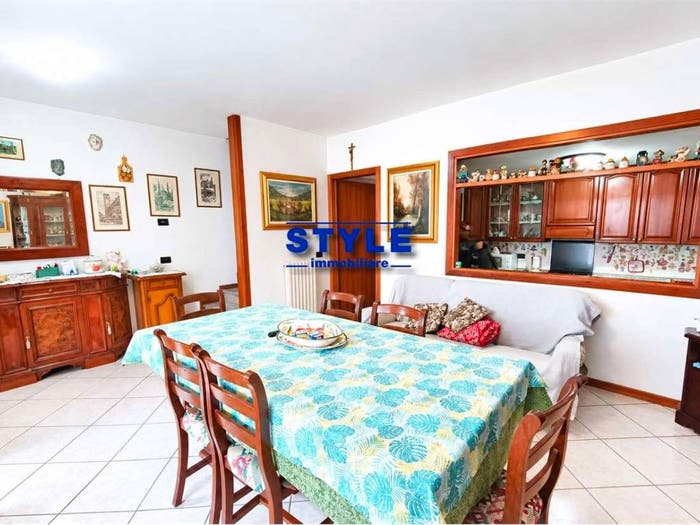 Casa con 5 locali in vendita in Centro, Stra