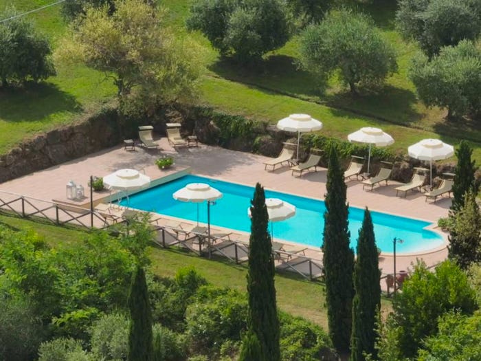 Casa con 6 locali in vendita in Via di Monte, Chianni