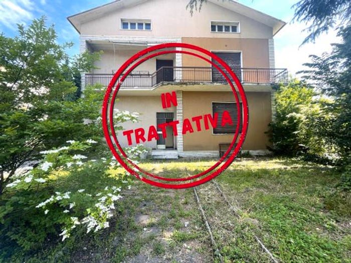 Casa con 5 locali in vendita in Via Gerolamo Sangervasio, Centro, Concesio