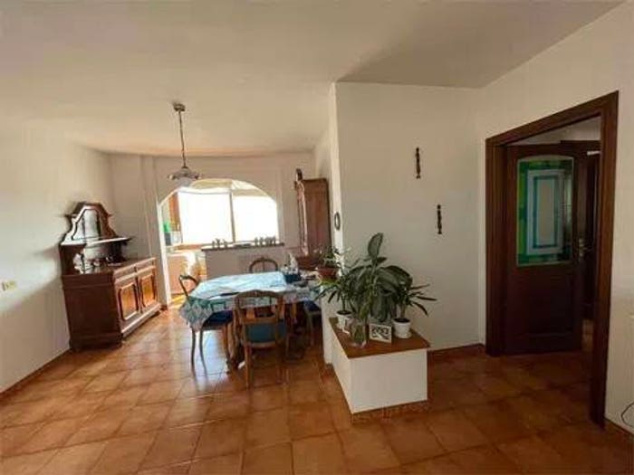 Appartamento con 6 locali in vendita in Litoranea, Latina