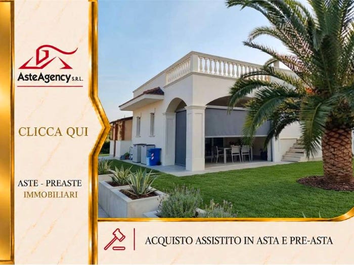 Casa trilocale in vendita in Via dei Cavallari della Marina, Massafra