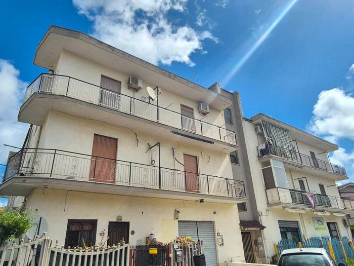 Appartamento trilocale in vendita in Via Alfredo Testoni, Montarelli Via dei Giardini, Aprilia