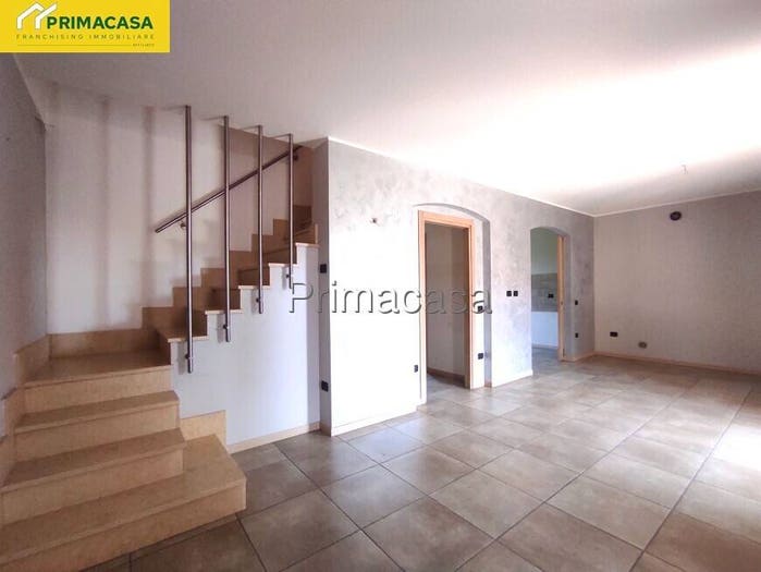 Appartamento con 6 locali in vendita in Beccacivetta Azzano, Castel d'Azzano