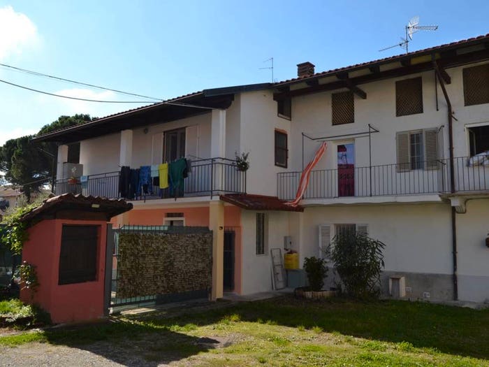 Casa quadrilocale in vendita in Via delle Mollie, Chiavazza, Biella