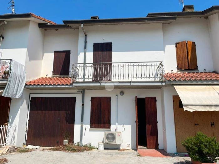 Appartamento con 5 locali in vendita in V Francesco Berretti, Porto Fuori, Ravenna