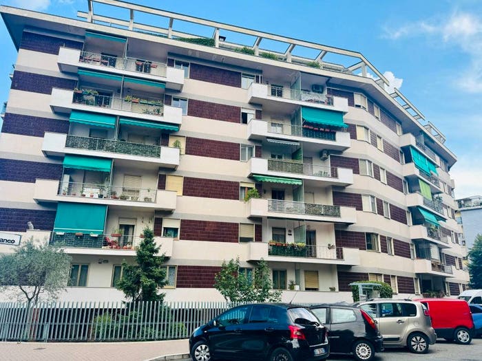 Appartamento trilocale in vendita in Via Monte Bianco, San Pietro, Moncalieri