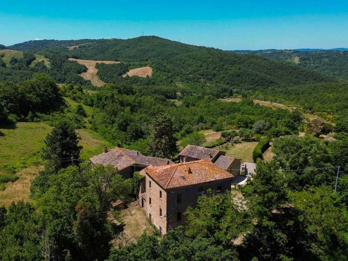Casa con 6 locali in vendita in Frattaguida, Centro, Parrano