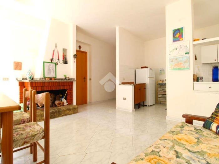 Appartamento quadrilocale in vendita in Via seconda trinità, Centro, Torraca