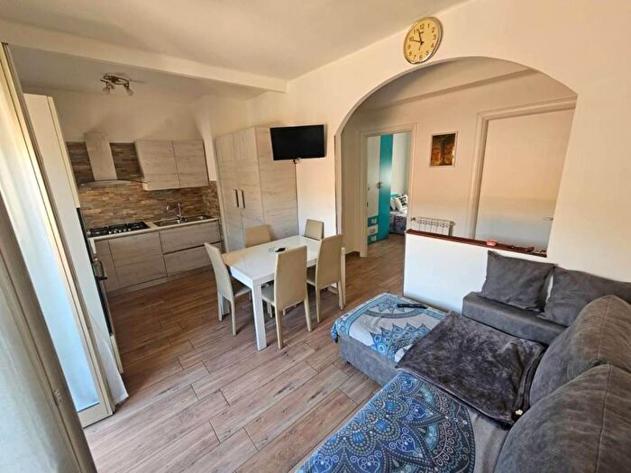 Appartamento quadrilocale in vendita in Roverino San Secondo, Ventimiglia