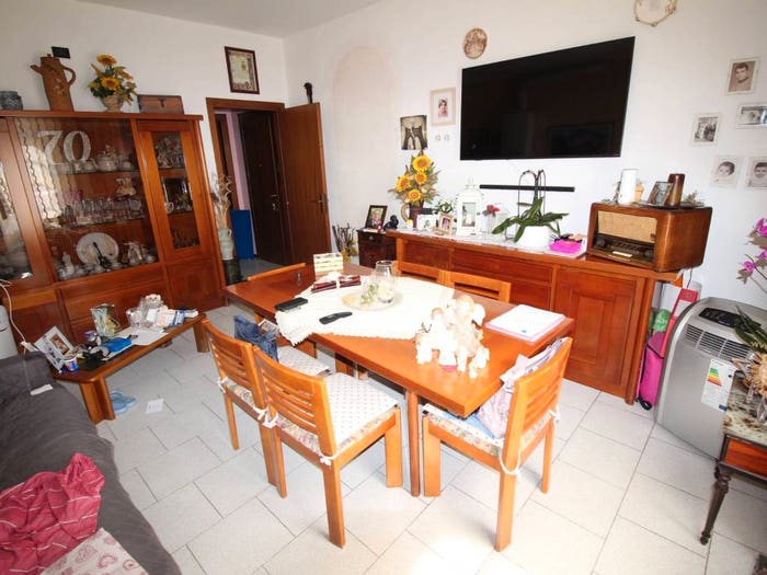 Appartamento bilocale in vendita in Via Cesare Battisti, Cremella