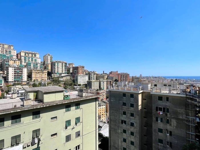 Appartamento trilocale in vendita in Via Bari, San Teodoro, Genova