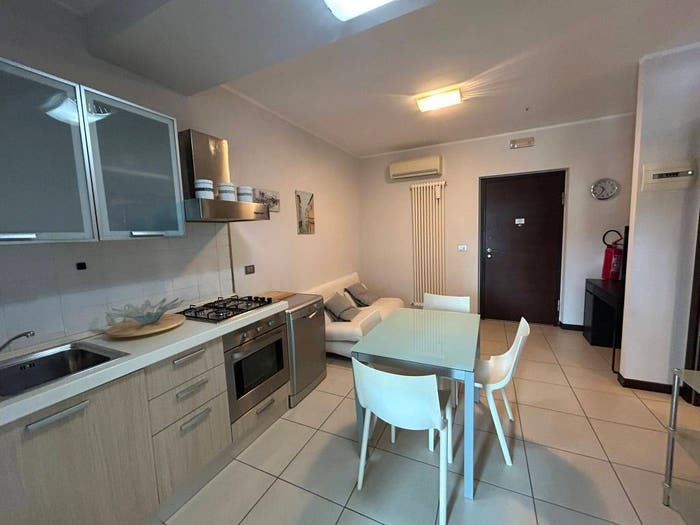 Appartamento con 5 locali in vendita in Lungomare Zara, Centro, Giulianova