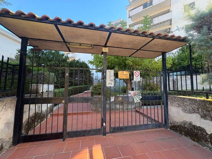 Appartamento quadrilocale in vendita in Via Jacopo Comin, Puccianiello, Caserta