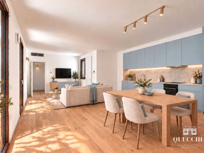 Appartamento trilocale in vendita in Via Umberto Pace, Desenzano Centro, Desenzano del Garda
