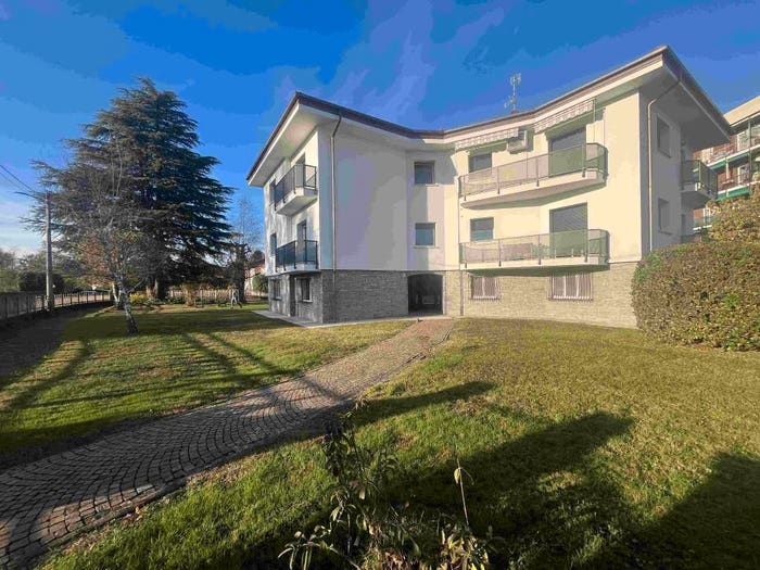 Appartamento trilocale in vendita in Via Palermo, Centro, Castelletto Sopra Ticino
