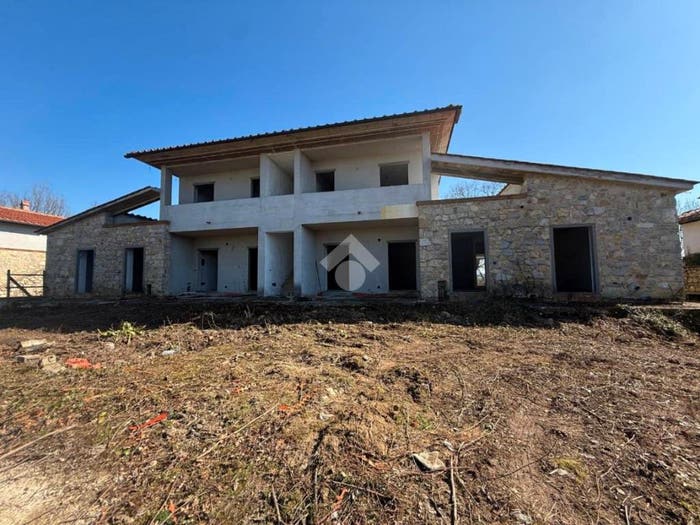 Appartamento quadrilocale in vendita in Via Luigi Pirandello, Piadichena, Laterina Pergine Valdarno