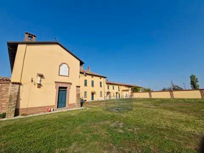 Casa con 6 locali in vendita in Via Porrona, Mandrogne, Alessandria