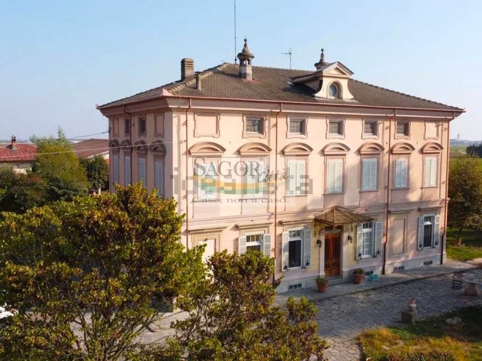 Appartamento con 5 locali in vendita in Stradale Poirino, San Lazzaro, Pinerolo