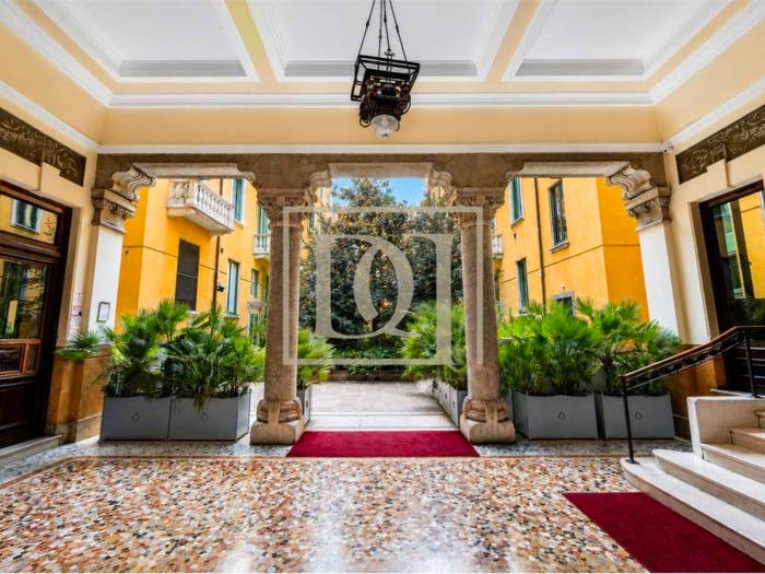 Casa con 5 locali in vendita in Via Vivaio, Palestro, Milano
