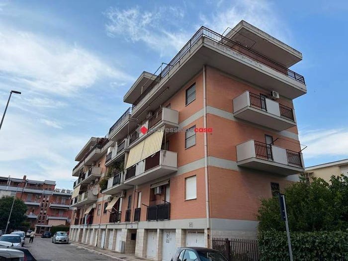 Appartamento quadrilocale in vendita in Via Francesco Compagna, Rione Martucci Diaz, Foggia
