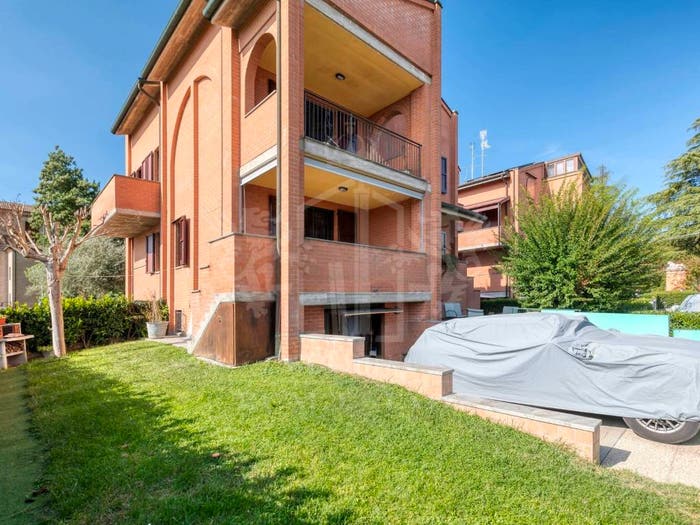 Casa con 5 locali in vendita in Via San Prospero, San Prospero Zello, Imola