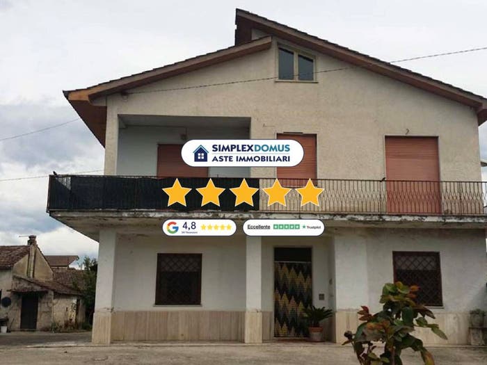 Appartamento con 6 locali in vendita in Via Tre Fontane, Centro, Pontecorvo