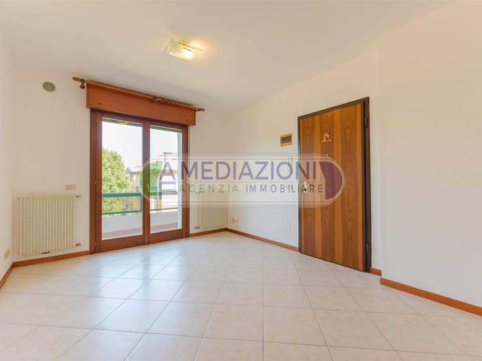 Appartamento trilocale in vendita in Via Mar Mediterraneo, Mira Porte, Mira