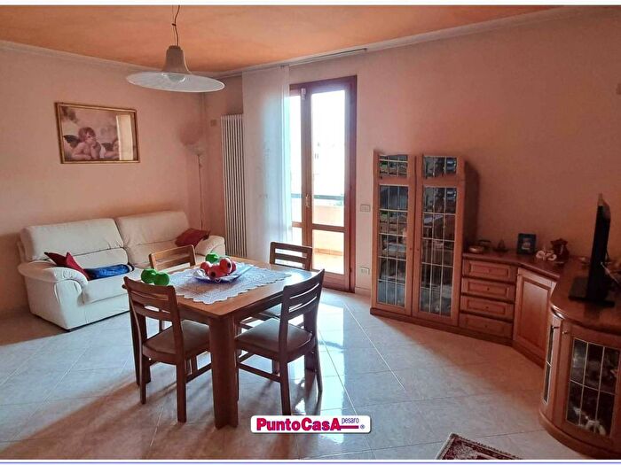 Appartamento con 5 locali in vendita in Via Pompilio Fastiggi, Villa Fastiggi, Pesaro