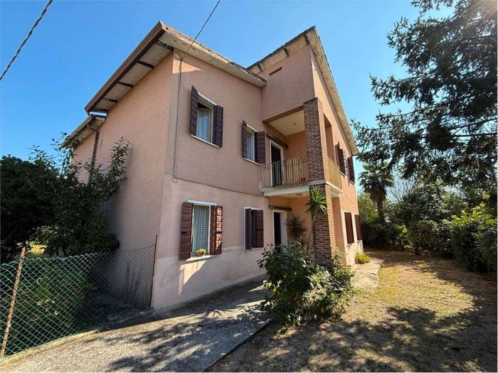 Casa con 5 locali in vendita in Via Postioma, Povegliano