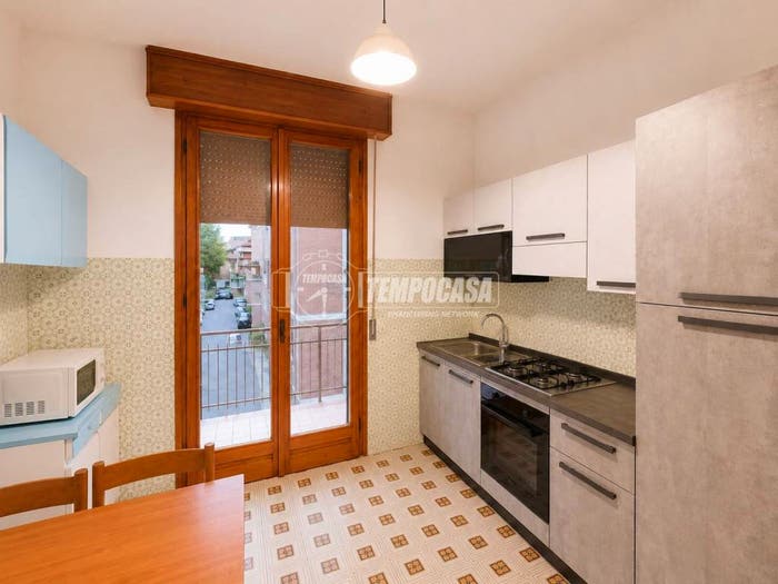 Appartamento trilocale in vendita in Via Achille Grandi, Centro, Mirandola
