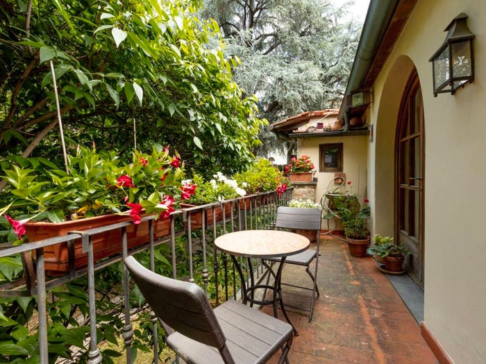 Appartamento con 6 locali in vendita in Via dell'Arancio, Piazza Anfiteatro Torre Guinigi, Lucca