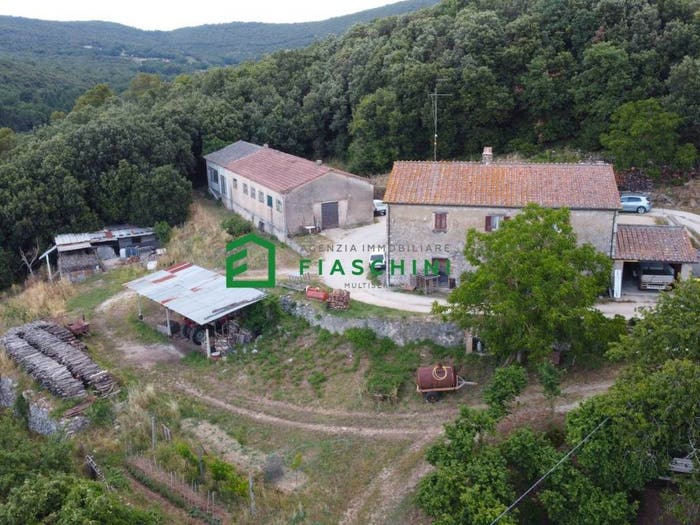 Casa con 5 locali in vendita in Strada Macchie Castello, Amelia