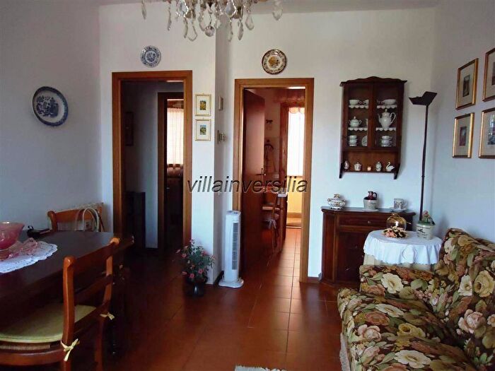 Appartamento trilocale in vendita in Torre del Lago, Viareggio