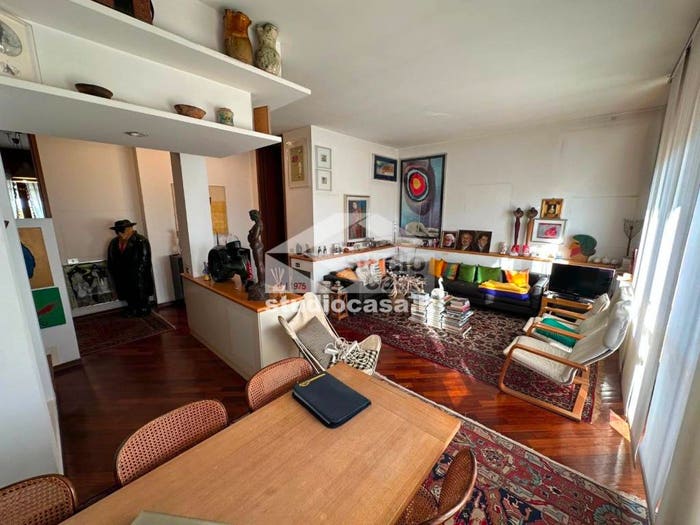 Appartamento con 5 locali in vendita in Via Capergnanica, Semicentro, Crema