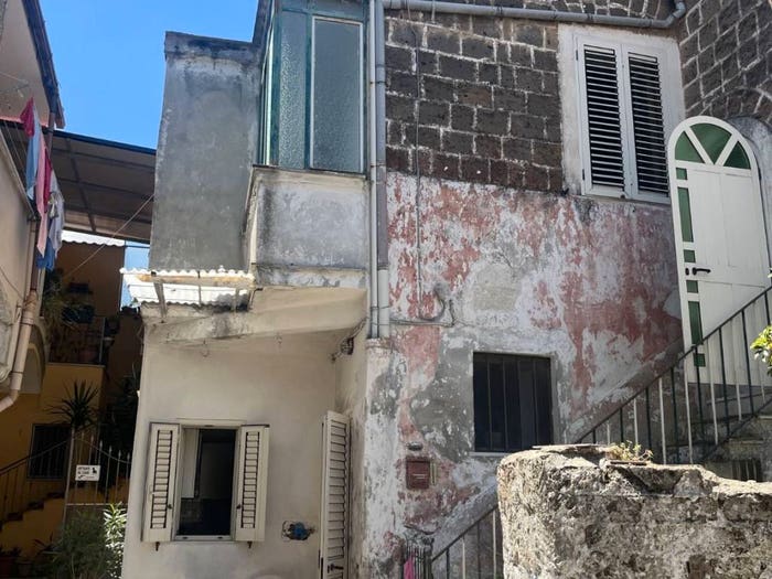 Casa bilocale in vendita in Vicolo Renato Cartesio, Garzano, Caserta